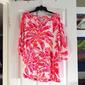 Size small summer shirt